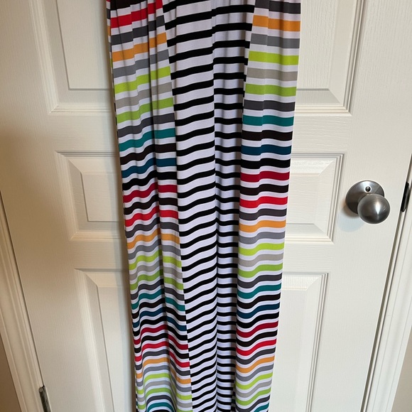 Laundry Striped Maxi Dress - Picture 10 of 11